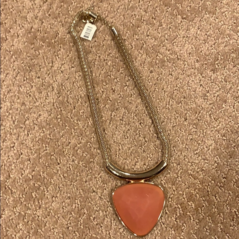 NWT Statement necklace gold chain